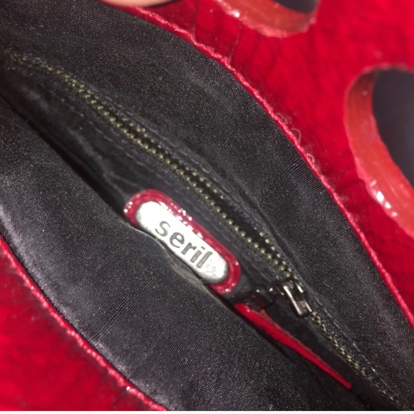 *RARE* Seril Mini Knockout Bag Red Patent Leather - Picture 8 of 8